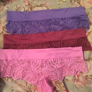 🔆THREE🔆 NWOT VS floral 🌸 lace cheeksters